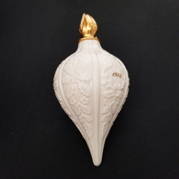 1983 Lenox China Christmas Ornament Second Limited Edition 24k gold porcelain - Picture 9 of 10